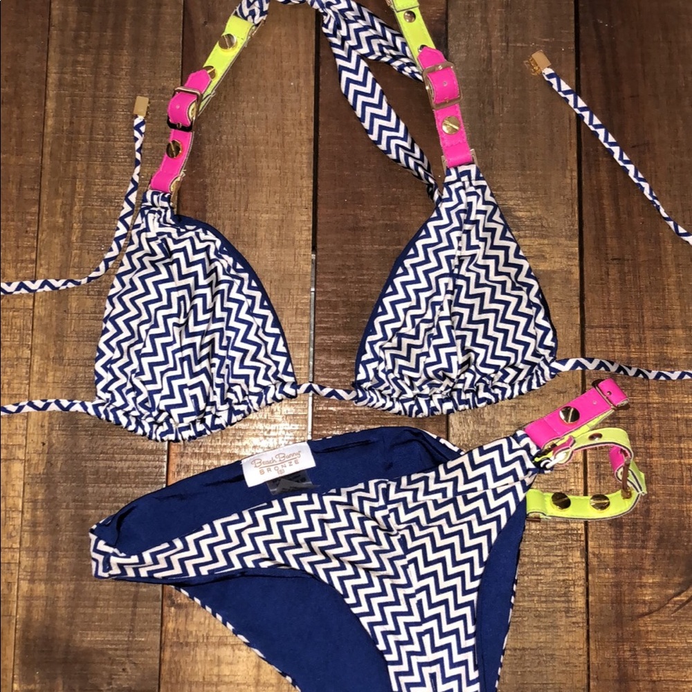Beach bunny bikini